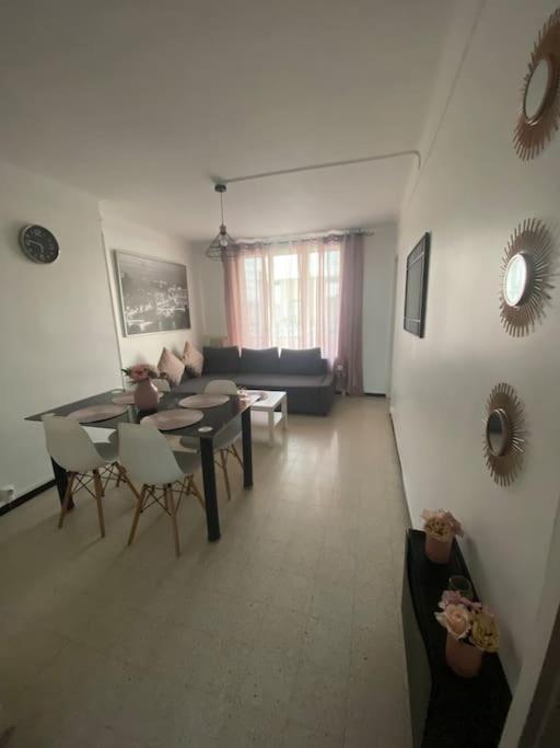 Appartement T4 A Deux Pas De La Gare St Charles Marseille Luaran gambar