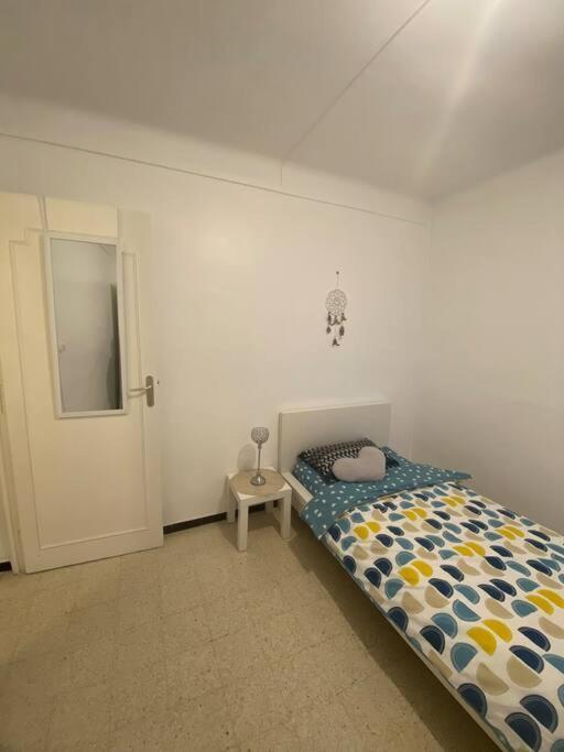 Appartement T4 A Deux Pas De La Gare St Charles Marseille Luaran gambar