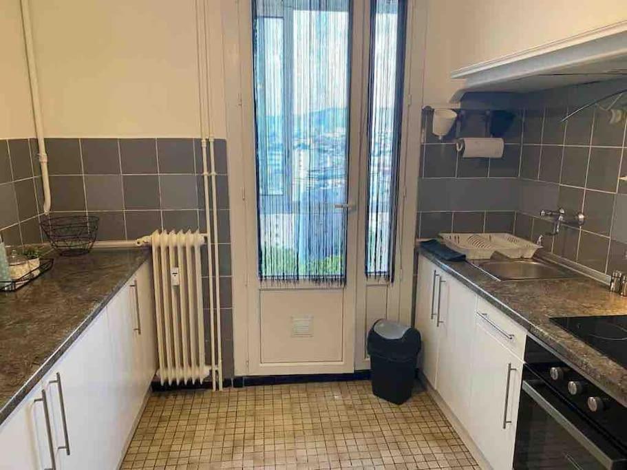 Appartement T4 A Deux Pas De La Gare St Charles Marseille Luaran gambar