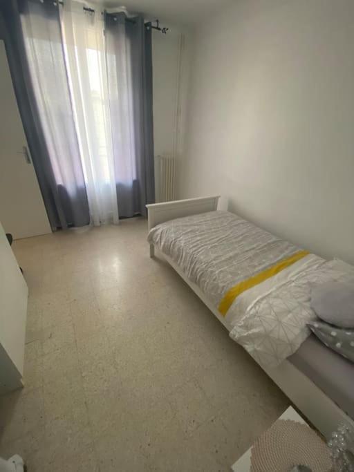 Appartement T4 A Deux Pas De La Gare St Charles Marseille Luaran gambar