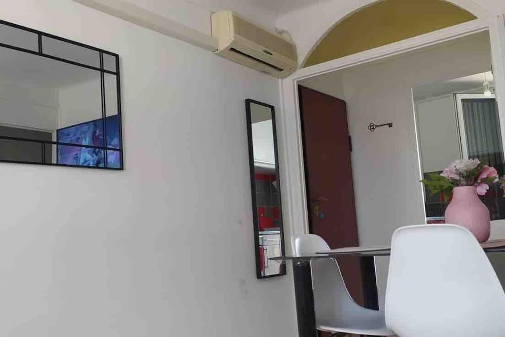 Appartement T4 A Deux Pas De La Gare St Charles Marseille Luaran gambar
