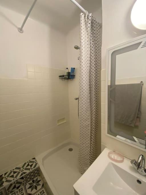 Appartement T4 A Deux Pas De La Gare St Charles Marseille Luaran gambar